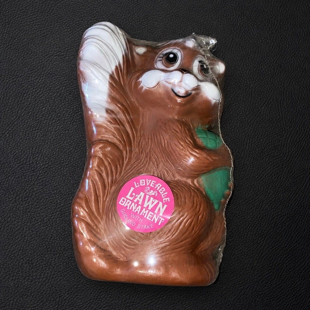 Vintage 60s Art Line Squirrel Lawn Ornament Garden Statue Ground Stake Brown